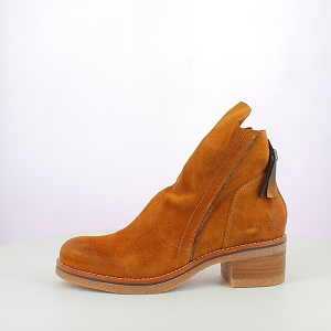 MKD JARED<br>CUIR VELOURS CAMEL ZIP